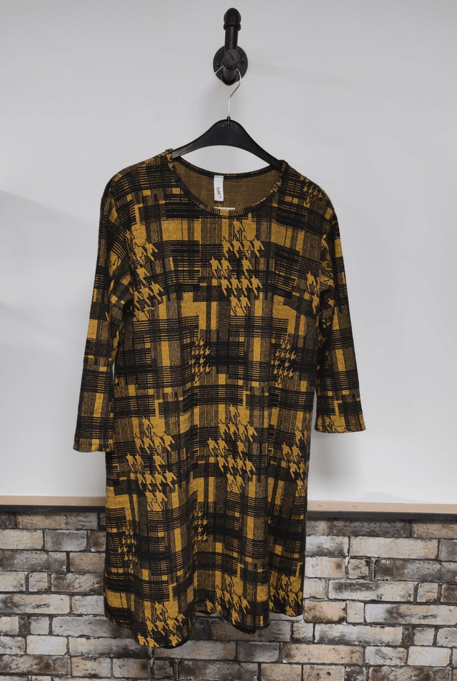 Robe avec un noeud